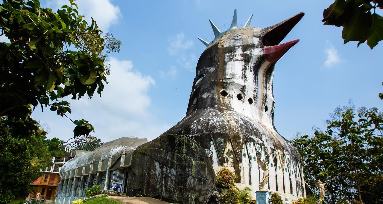 Atria Hotel Magelang Exterior foto